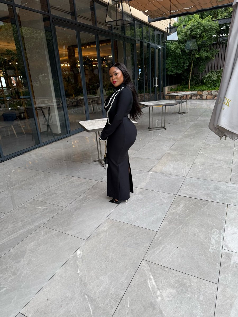 SrPheladi🩸 tweet media