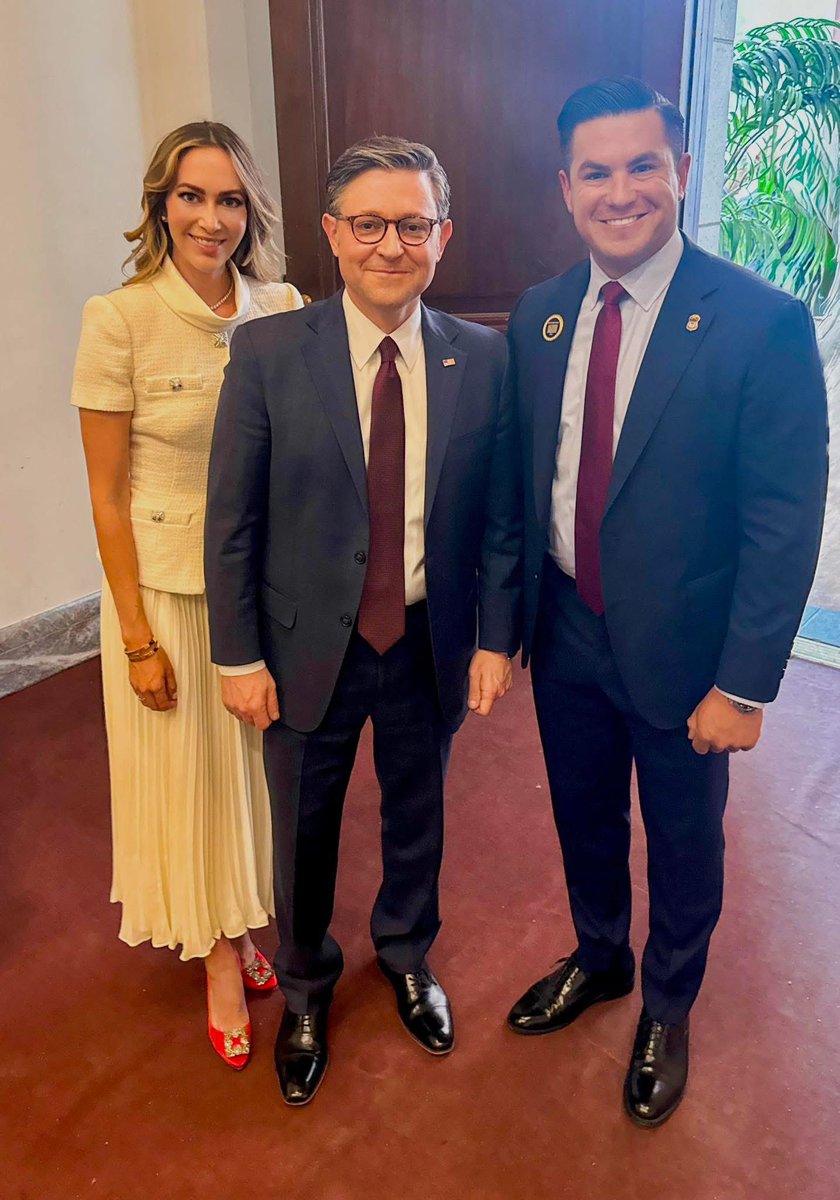 Eric D Flores tweet media