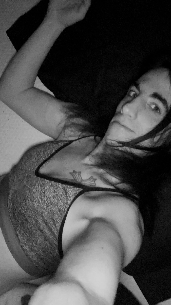 Brytniwinter69 tweet media