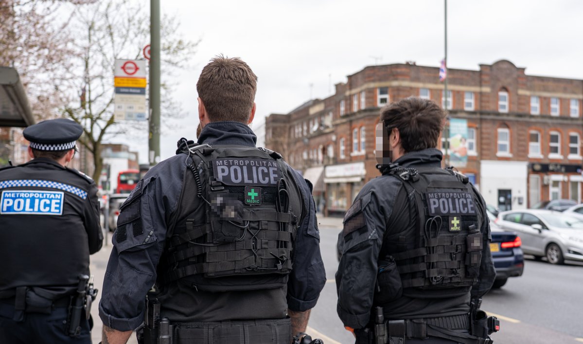 Metropolitan Police tweet media