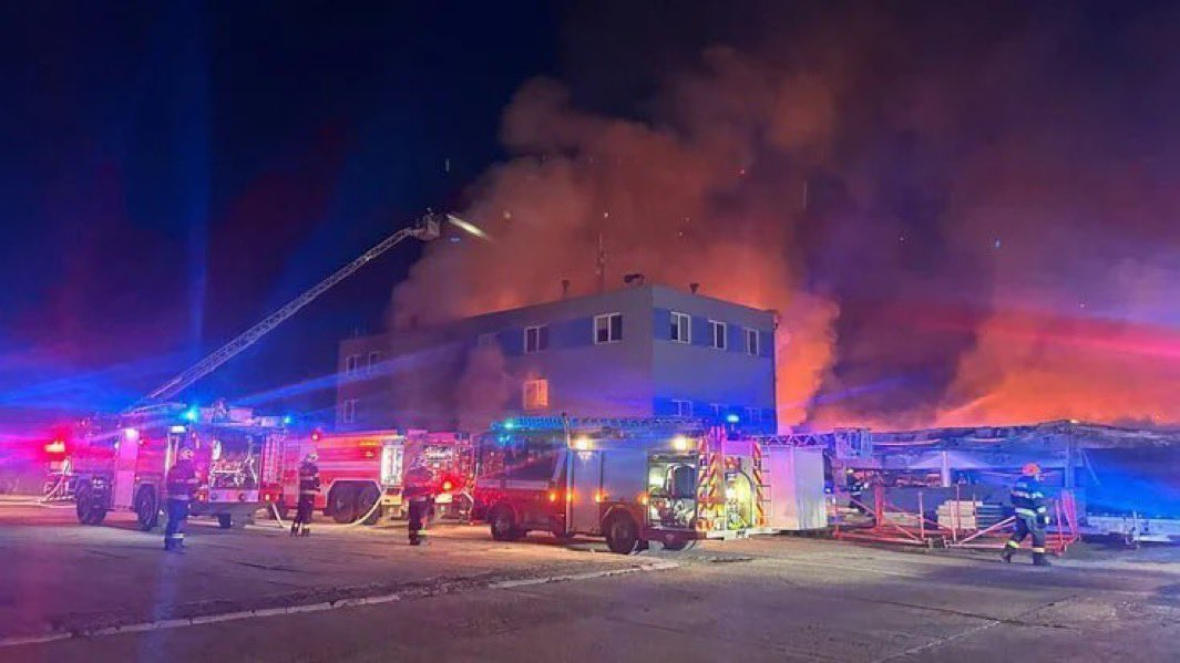 علي 🇮🇶 tweet media