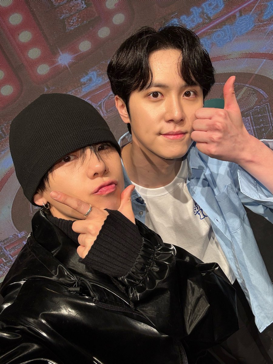 ์์์ด(WEi) tweet media