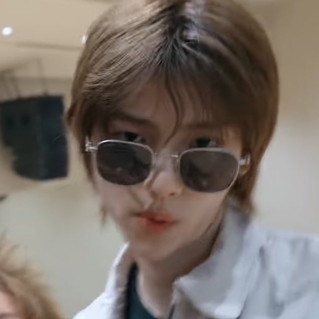 juhoon C͟o͟͟e͟͟r͟͟. tweet media