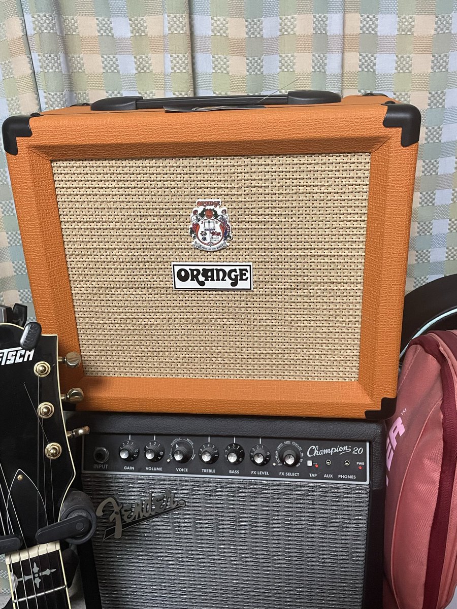 kkfs1993's tweet photo. やっとORANGEのCrush20を購入しました。Crush10がブッ壊れて約2年‼️
やっぱ、ORANGEのアンプは良いぜ🙆 https://t.co/PAsvFCC0Eq
