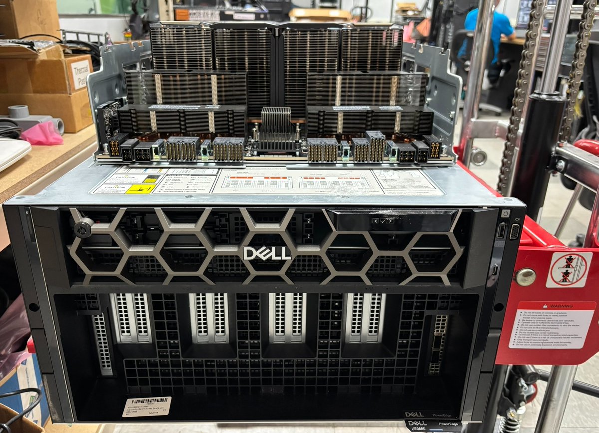 IntelecaIT's tweet photo. Our team brought another set of Dell XE9680 systems with NVIDIA H100 GPUs online, fully tested and running in production for our client.

Preowned infrastructure is a way to keep projects moving without compromising performance.

Make the Most of IT.

#H100GPU #NVIDIAGPU https://t.co/0b0LLX2a3J
