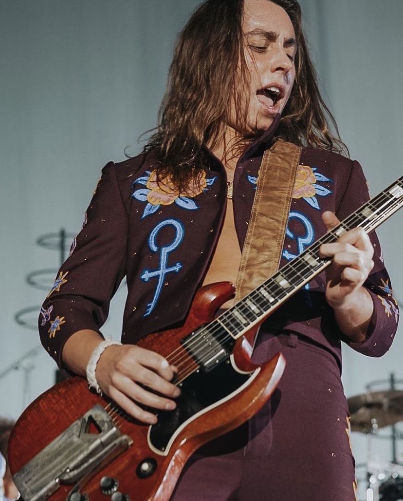 Holls ✨️ tweet media