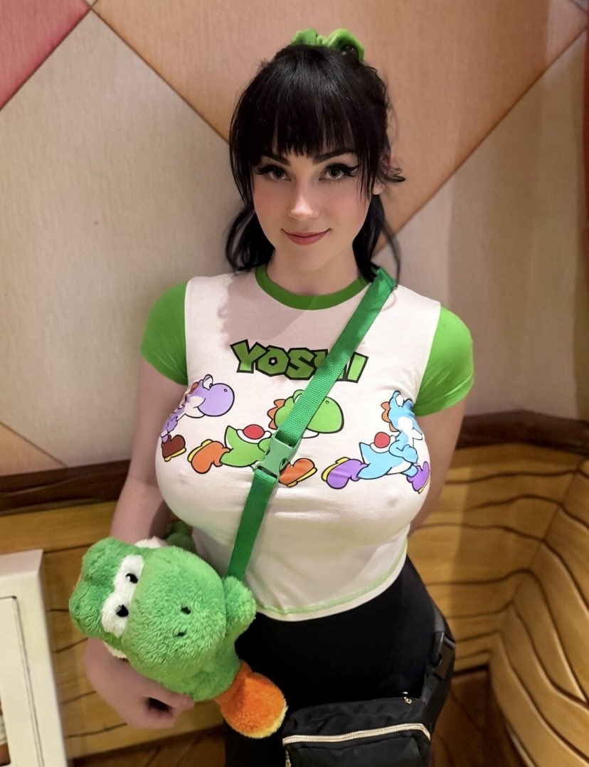 Buttercupcosplays tweet media