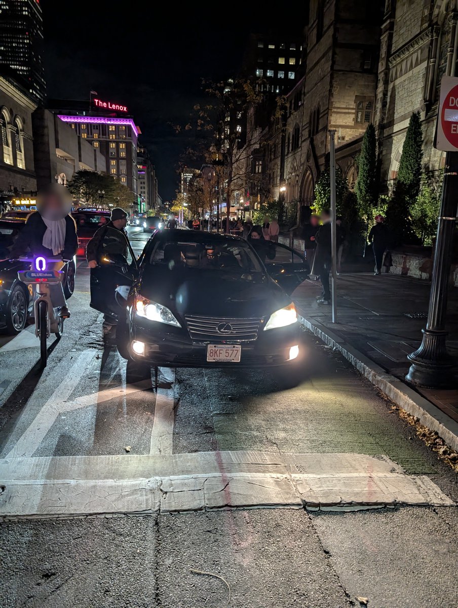BostonBikeBlockers.bsky.social tweet media