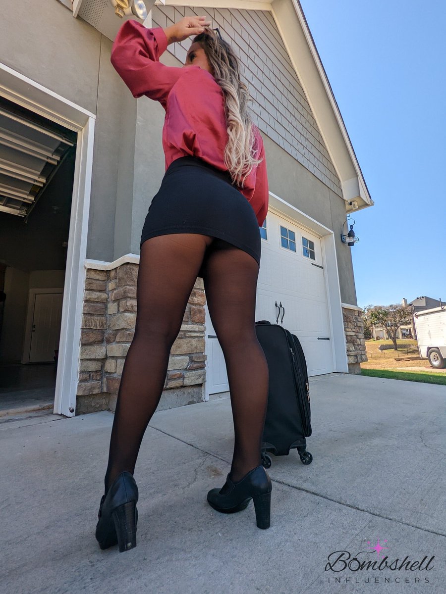 Bombshell.fans 💣 tweet media