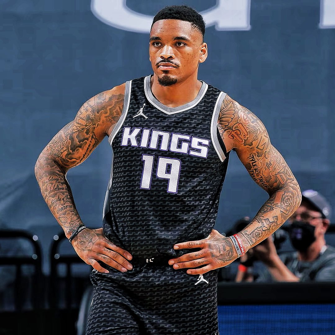 Rob Murrows tweet media