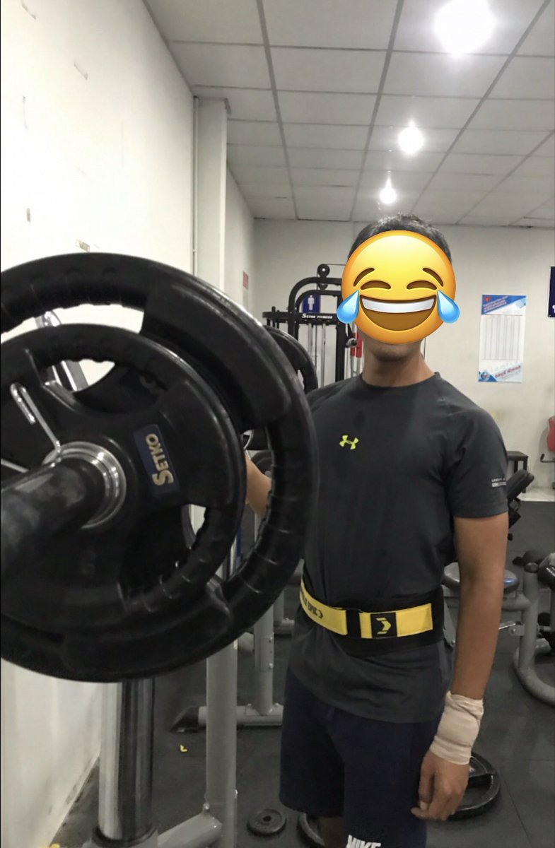 Adisorncee tweet media