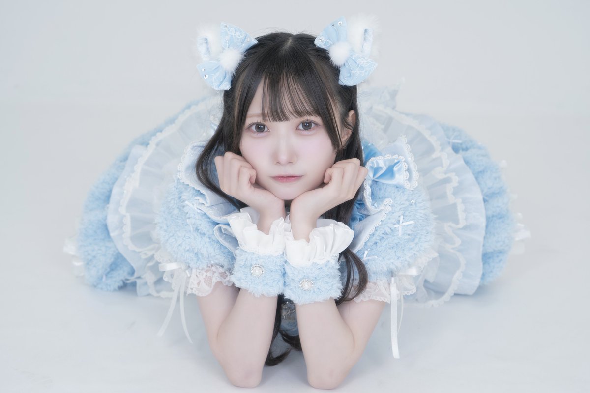 春海りお tweet media