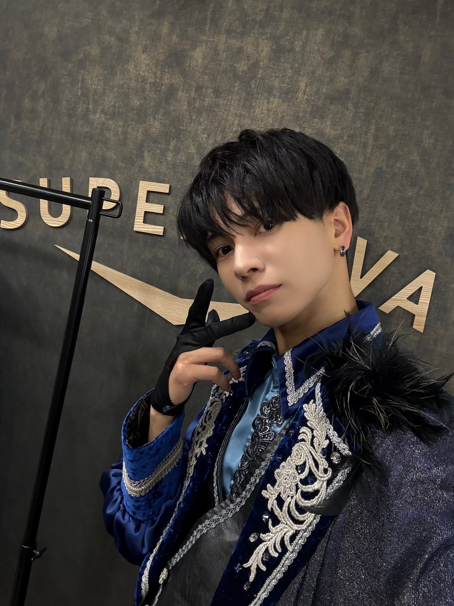hera_usogri's tweet photo. IDOL SHOWCASE vol.34 NOMAD SPRING FESTIVAL - Springs Serenade -@ SUPERNOVA KAWASAKI👾
外観からもうおしゃれで大きなLEDとステージでラストNOMAD ラスト対バン 最高な一日になりました🥲
セトリも激アツだった！！
会いに来てくれたみんなありがと~ 
残すところ2現場、ラストまでよろしく！！ https://t.co/j5HLwXGqEz