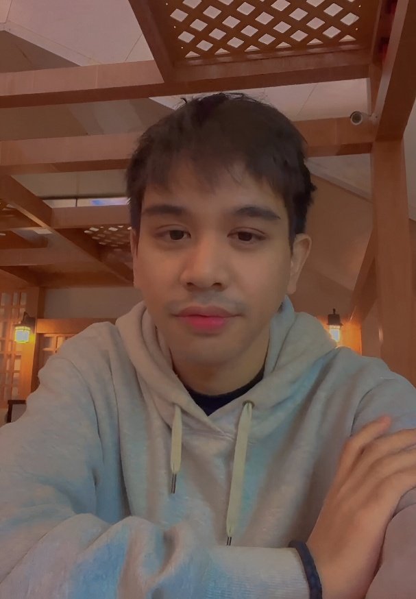 notyourfavboi tweet media