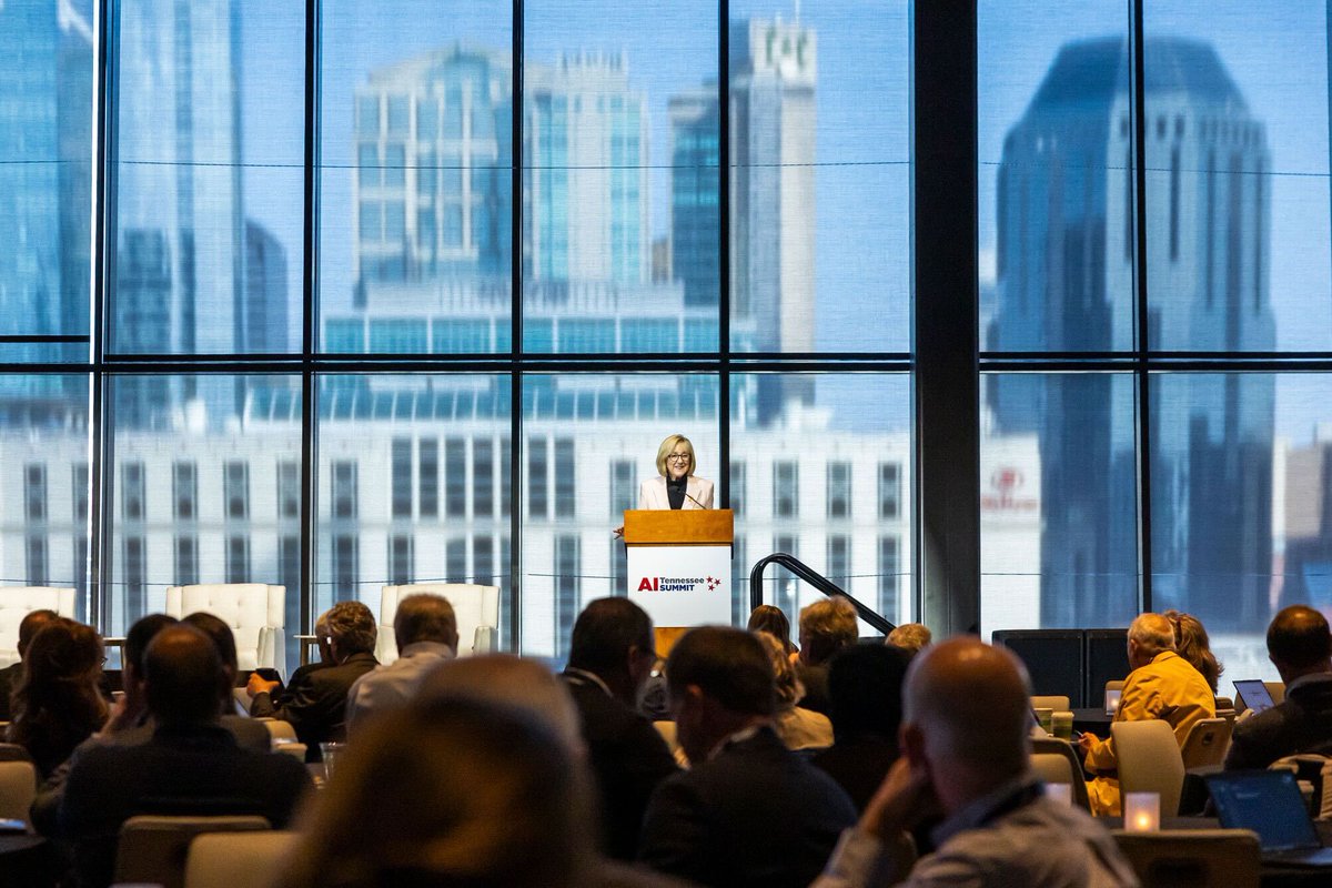 Donde Plowman tweet media