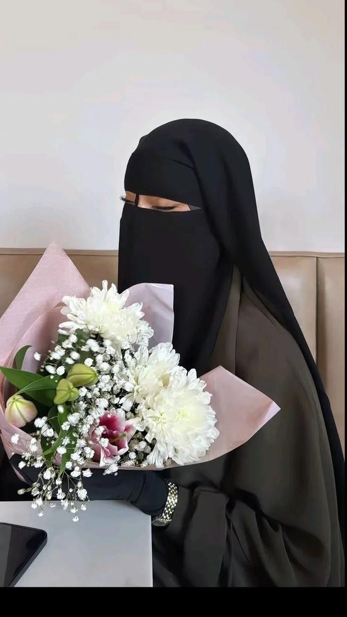 hijabbyalabeer's tweet photo. Message for husband's
If  you take one step towards your wife, she will find 10 reasons to make you feel happy. That is how Allah created women loving and compassionate. Keep them well, for they are gifts to you from Allah.. 🤎💚 https://t.co/8YhQ4XP7YQ