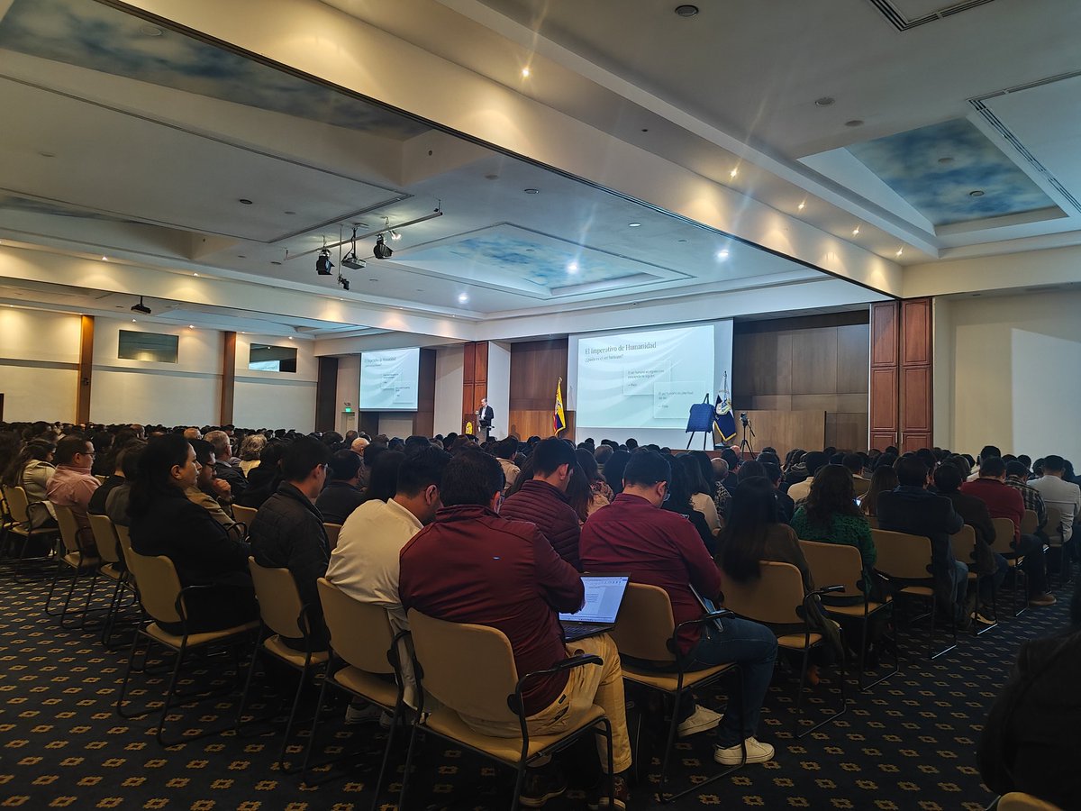 🎓 UTPL tweet media