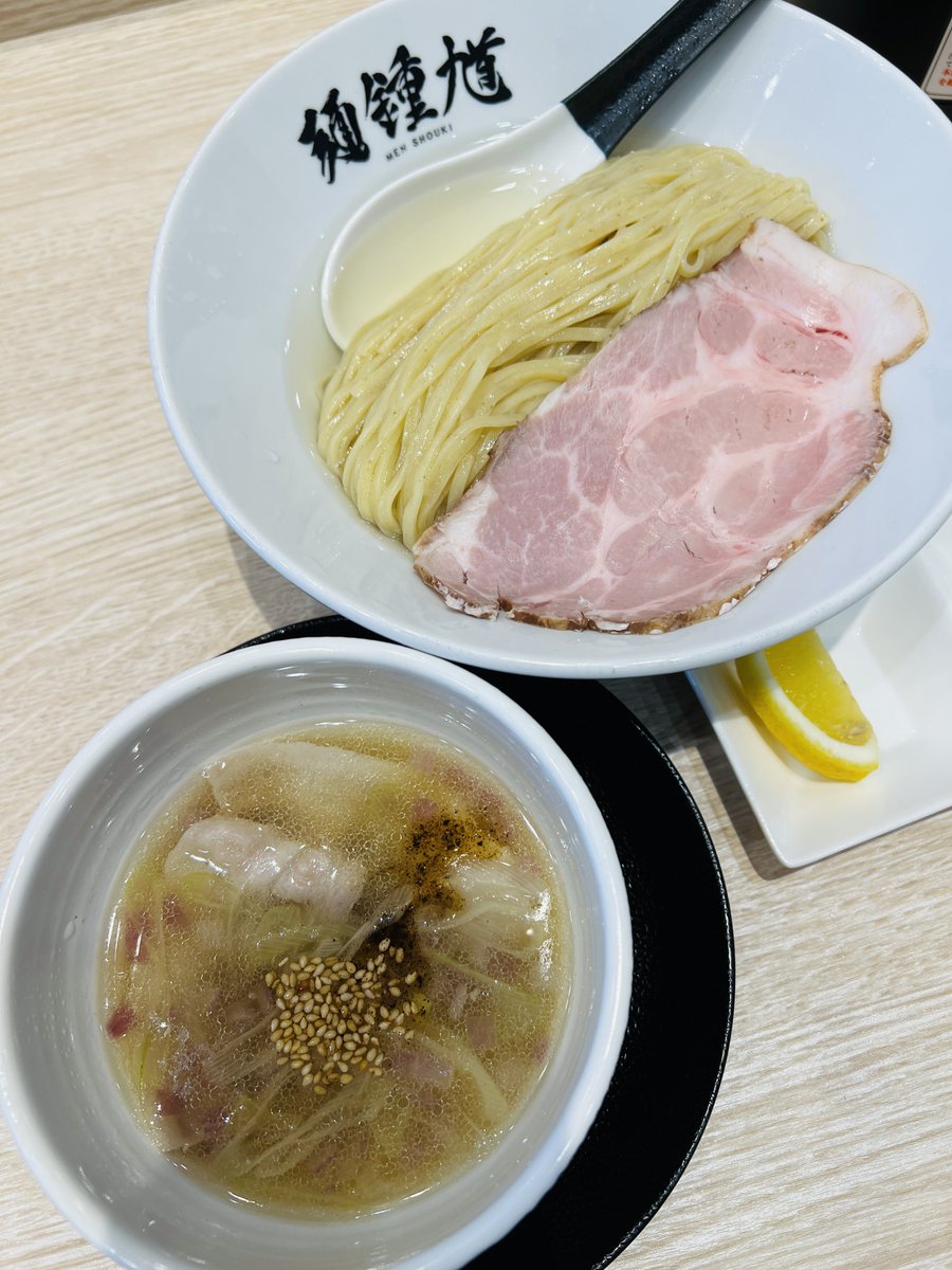 ラーメン大好き🍜よこぽよ tweet media