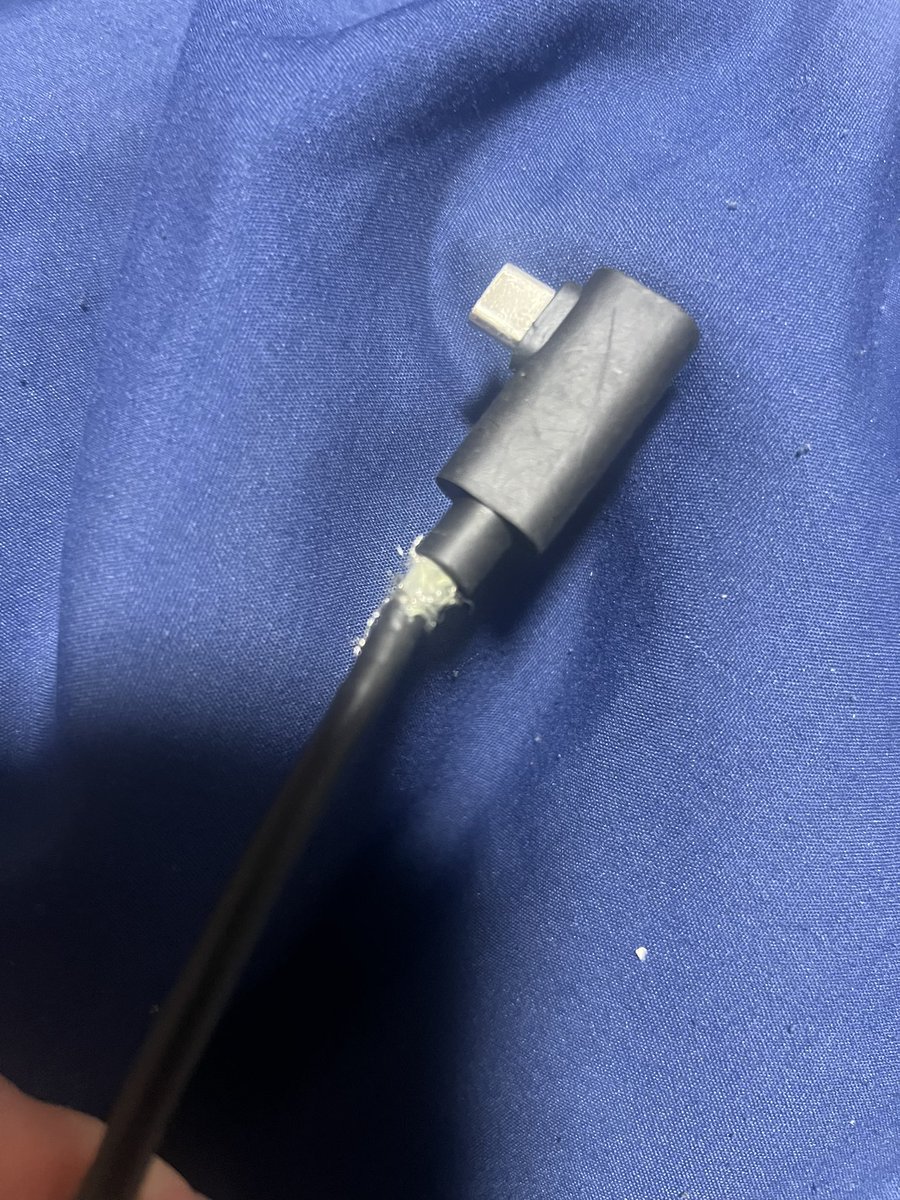 おにくのおうじ tweet media