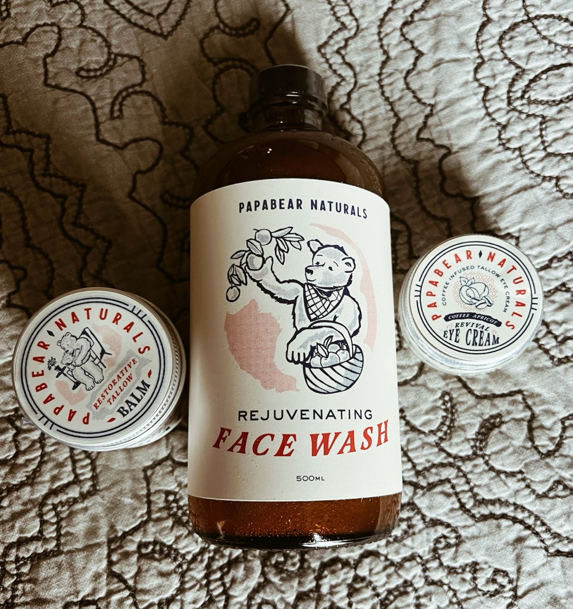 Abiding Homemaker tweet media