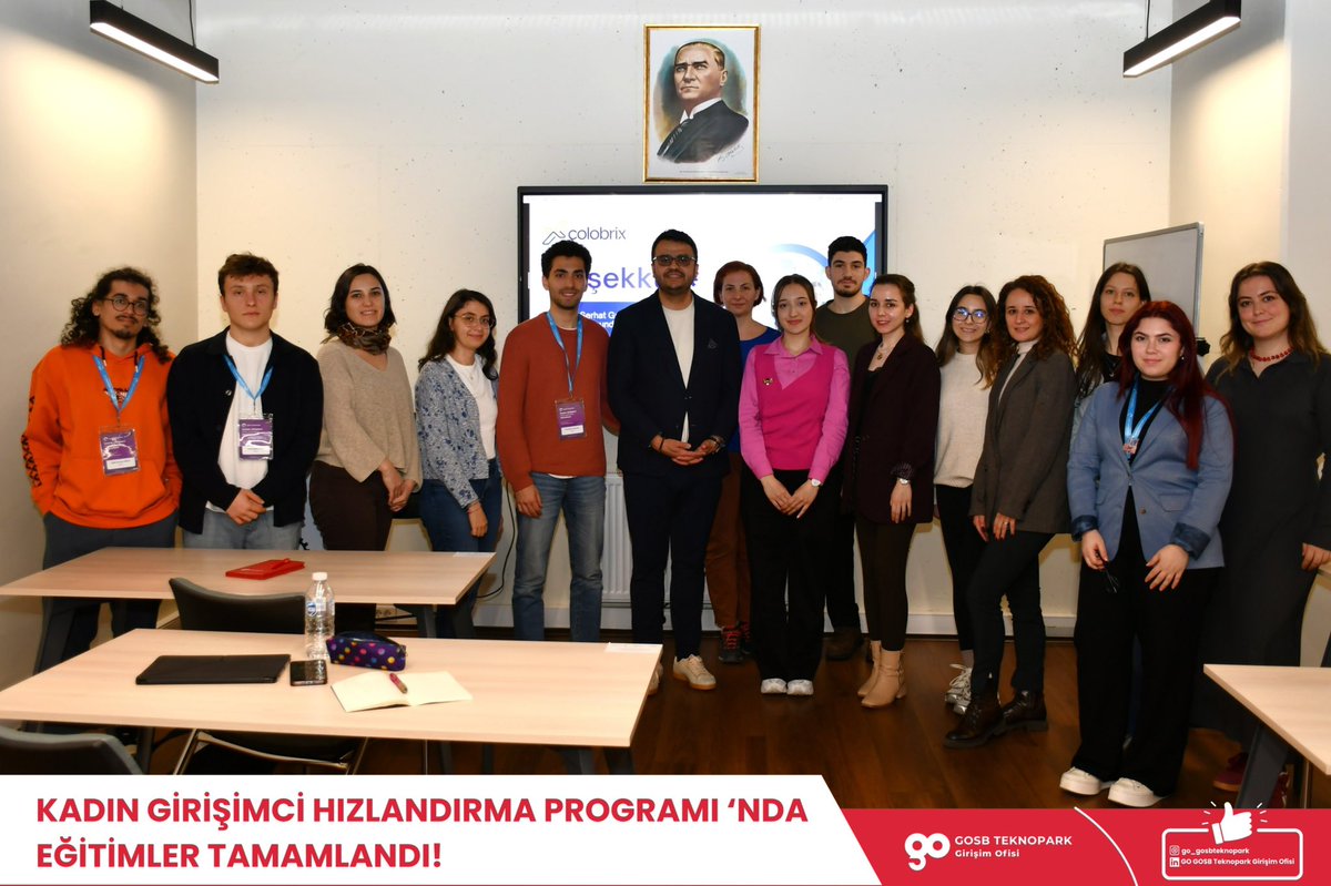 gosb_teknopark's tweet photo. Kadın Girişimci Hızlandırma Programı’nda eğitimler tamamlandı! 🚀

GOSB Teknopark tarafından hayata geçirilen Kadın Girişimci Hızlandırma Programı kapsamında gerçekleştirilen eğitim sürecini başarıyla tamamladık. Program boyunca girişimci adayları; liderlikten iş modeli geliştirmeye, finansal analizden yatırımcı sunumuna kadar girişimcilik yolculuklarında ihtiyaç duyacakları birçok konuda kapsamlı eğitimler aldı.

Alanında uzman eğitmenlerin katkılarıyla gerçekleştirilen programda şu eğitimler yer aldı:

🔹 Yeni Nesil Liderlik Eğitimi – Alp Saraçoğlu
🔹 İş Modeli Tasarımı Eğitimi – Ergün Alver
🔹 Fikri ve Sınai Mülkiyet Hakları Eğitimi – Seval Yılmaz Uzun
🔹 Finans Analizi Eğitimi – Dr. Abdullah Kürşat Merter – Gebze Teknik Üniversitesi
🔹 MVP (Minimum Viable Product) Eğitimi – Cihan Meriç Kaymaz – EvaICT
🔹 Marka & Kurumsal Kimlik Oluşturma Eğitimi – Gülseren Parlakoğlu – Fil Ajans
🔹 Psikodrama Atölyesi: Engeller ve Cesaret – Ezgi Özcan
🔹 Satış ve Pazarlama Eğitimi – Serhat Güzel – Colobrix
🔹 Yatırımcı Sunumu ve Sunum Hazırlama Atölyesi – Ergün Alver

Program boyunca girişimci adayları yalnızca teorik bilgi değil; uygulamalı çalışmalar, atölyeler ve mentorluk desteğiyle iş fikirlerini geliştirme fırsatı buldu.

GOSB Teknopark olarak kadın girişimcilerin teknoloji ve inovasyon ekosisteminde daha güçlü yer almasını desteklemeye devam ediyoruz 🚀

Kadın girişimcilerle birlikte üretmeye, geliştirmeye ve büyütmeye devam! ✨

@TCSanayi @GOSB1986 @DoguMarmaraMrka @tobb_kgk @bigg_gosb @MuratCemberci @ergunalver @gozdenurkose