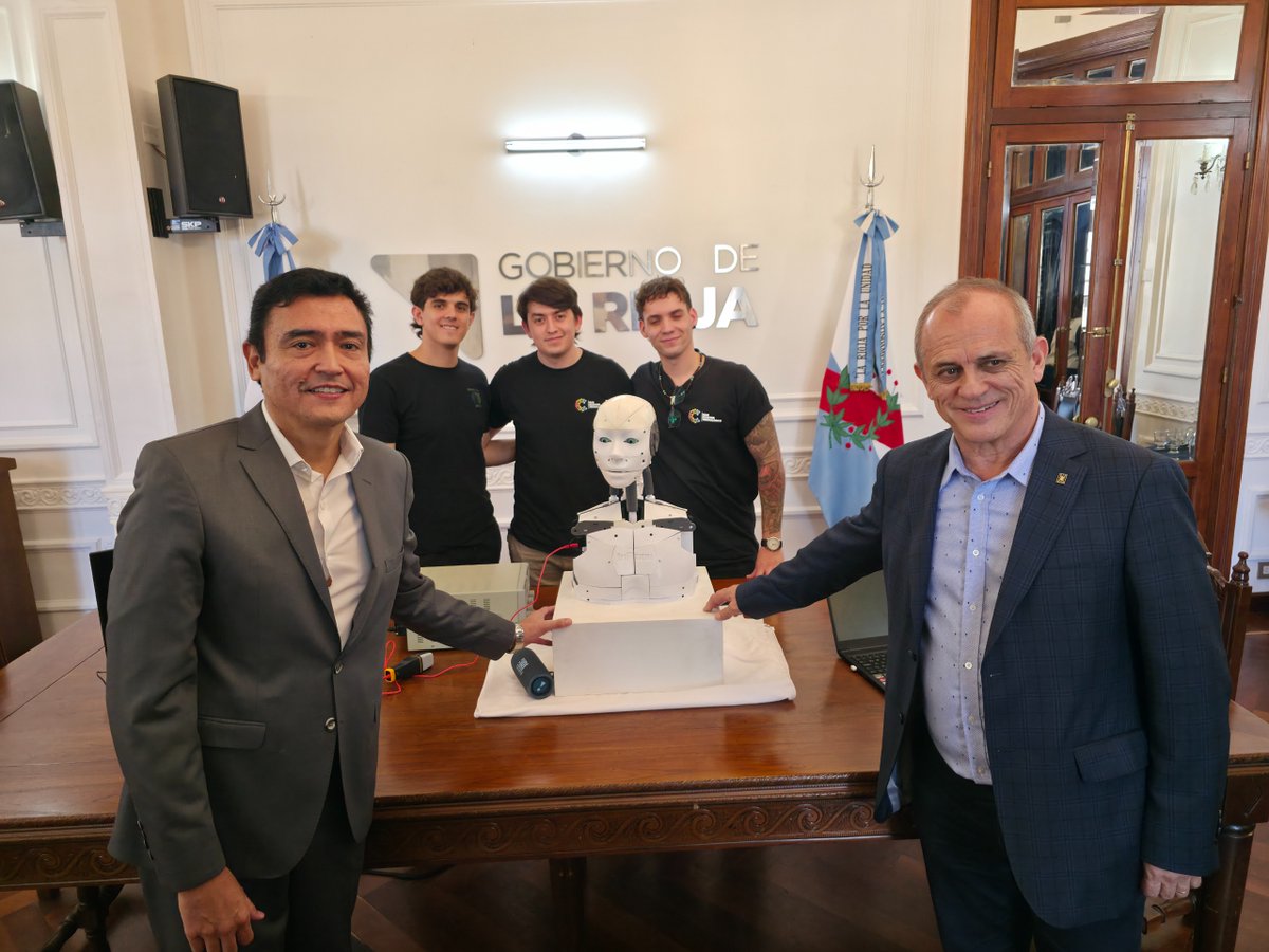 Hugo Vera tweet media