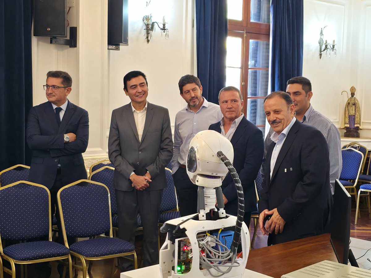 Hugo Vera tweet media