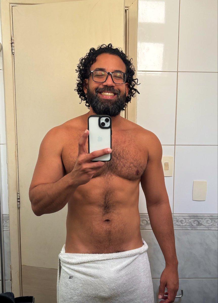 Poseidon’s son XL 🧜🏾♂️ tweet media