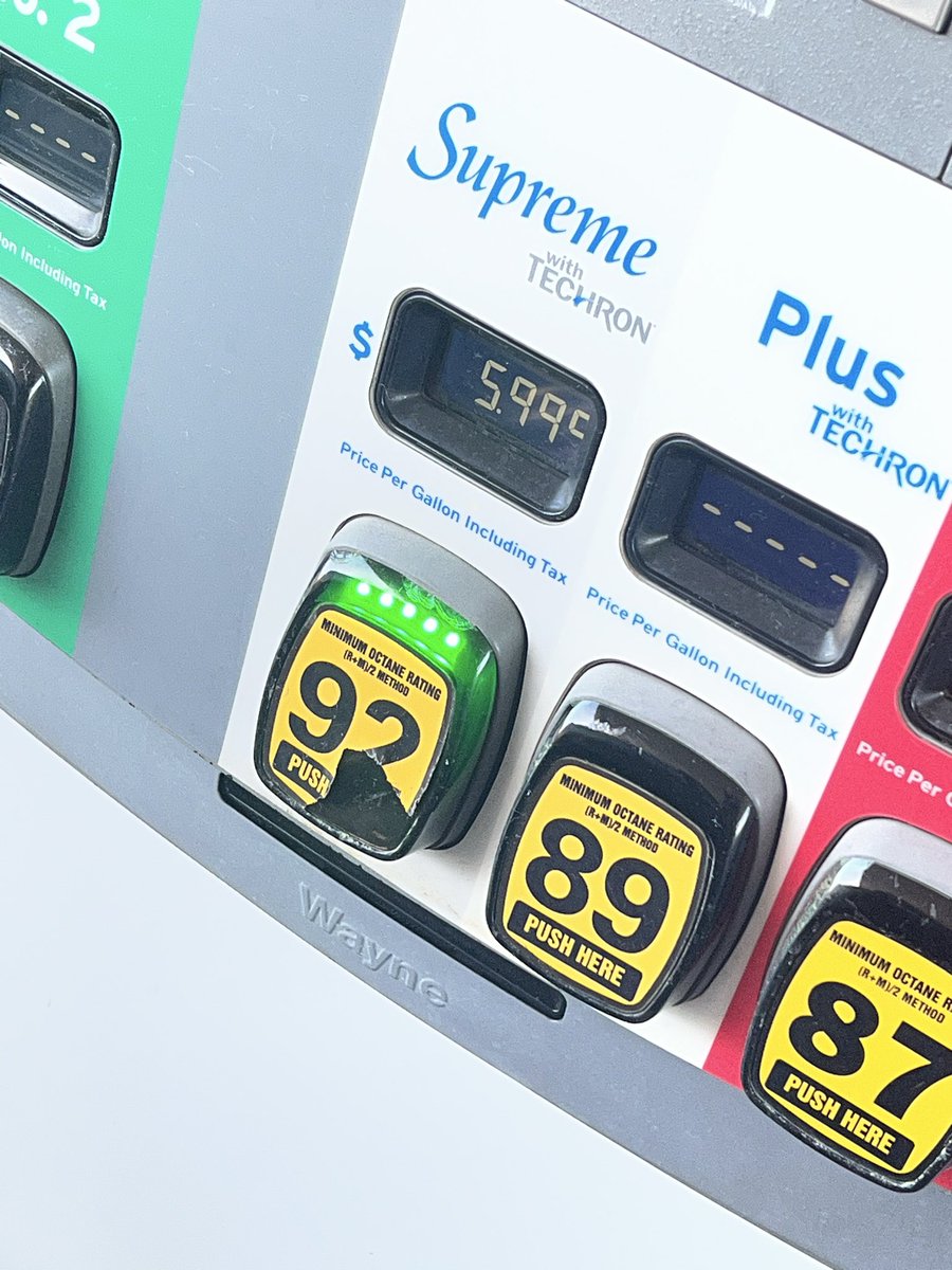 The GayModerate tweet media