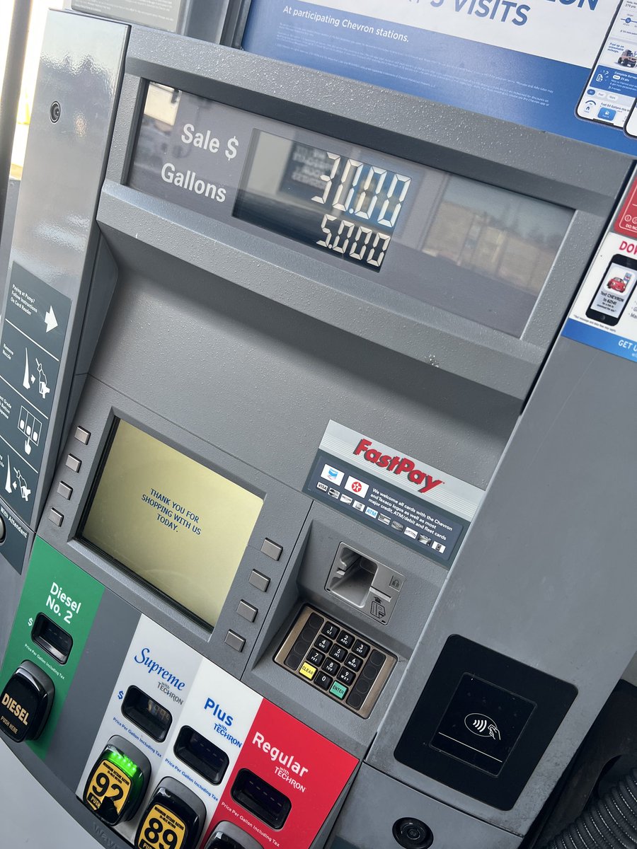 The GayModerate tweet media