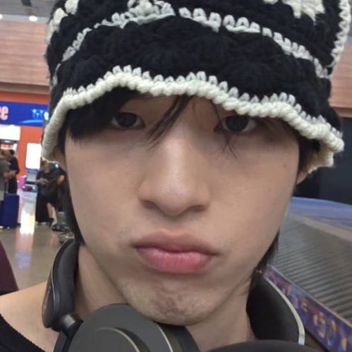 แอคดาว — ⊹⭐️ tweet media