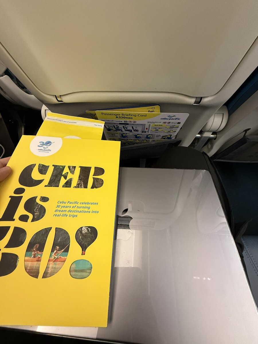 ジョンブック tweet media