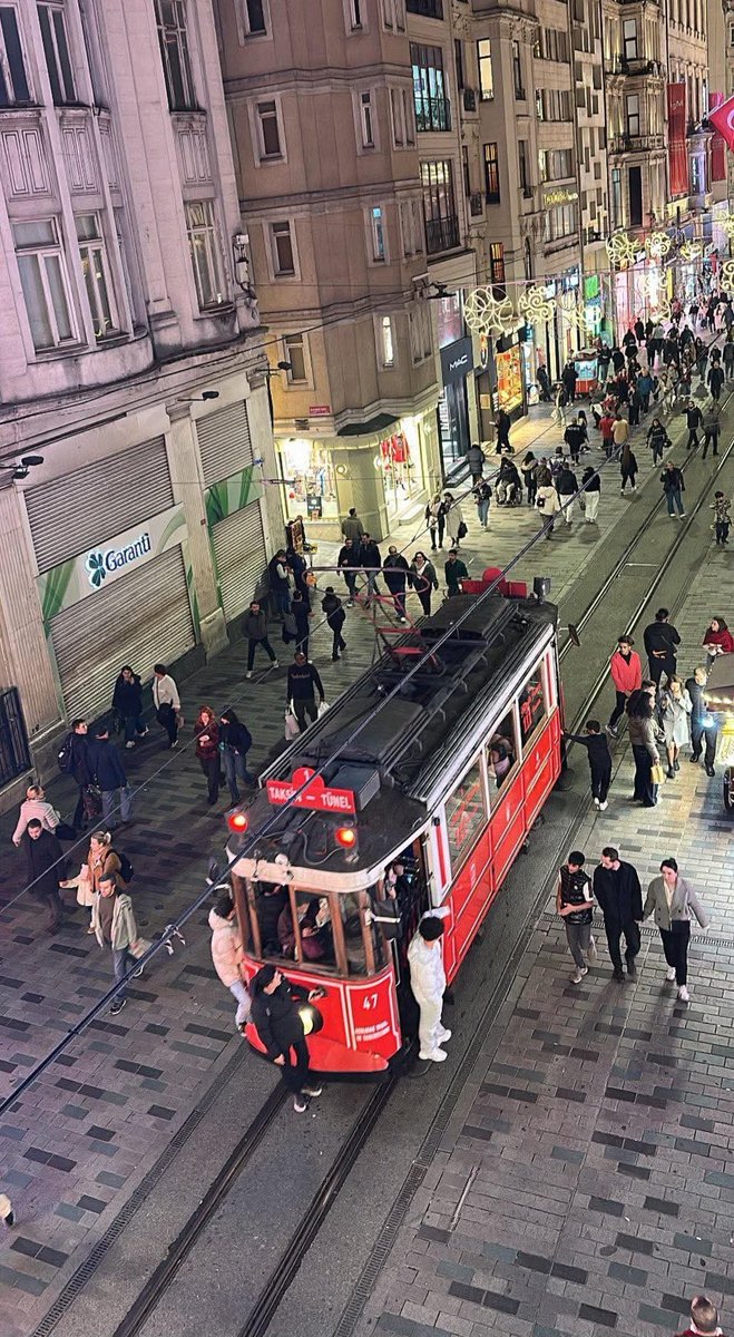 Melek🇹🇷🇹🇷Zübeyde🇹🇷 tweet media