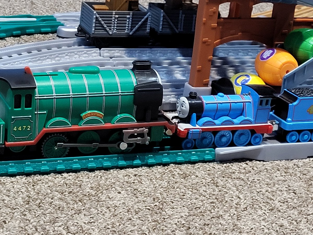 Grumpy Truck tweet media