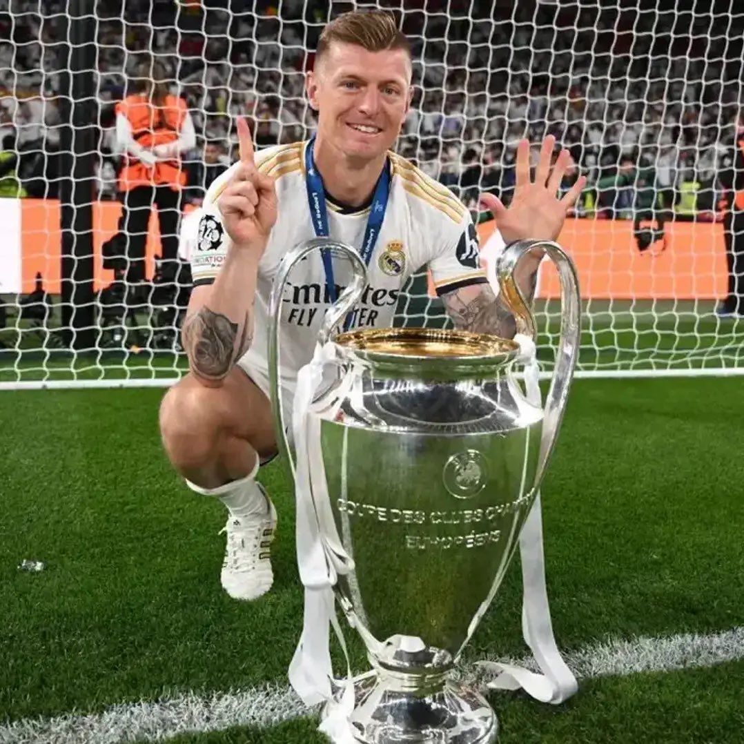 theMadridZone's tweet photo. 🚨 Toni Kroos: “When you win the Champions League in Madrid, the next day the president tells you to go for the next one. 

You can enjoy a few hours until the next day, then you hear from the president: ‘Very good and see you next year here again, in the same place and with the same trophy.’

It doesn't let you relax. In this club you have in your head: ‘Champions League, Champions League, Champions League’.”