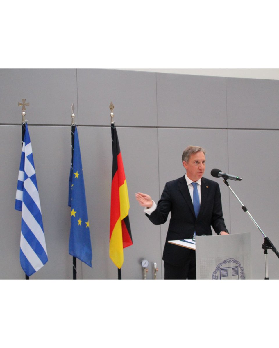 Botschaft von Griechenland in Berlin tweet media