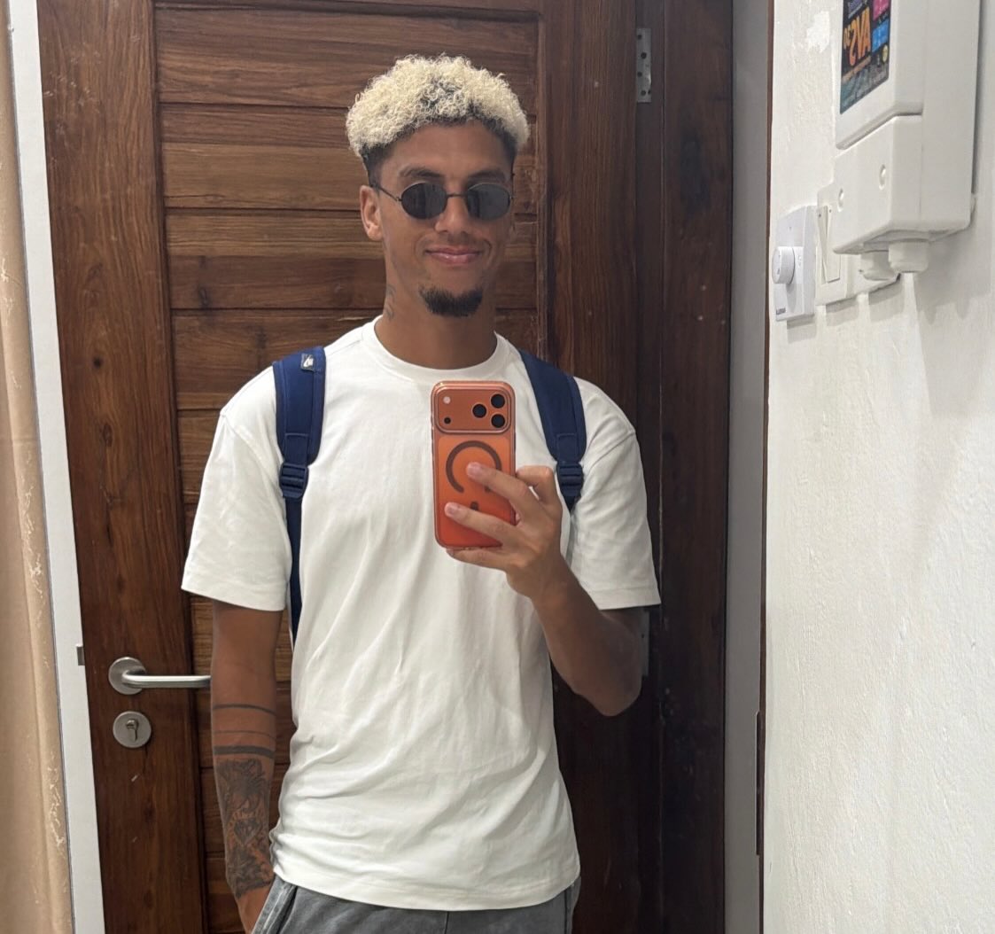 Rushine De Reuck 🇿🇦 tweet media