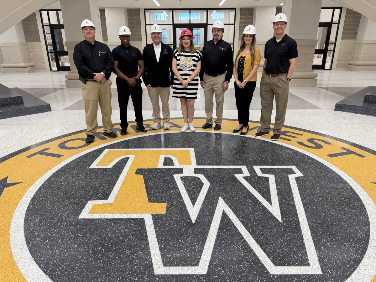 Tomball ISD tweet media