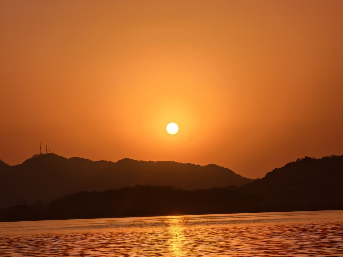 eren aslan tweet media