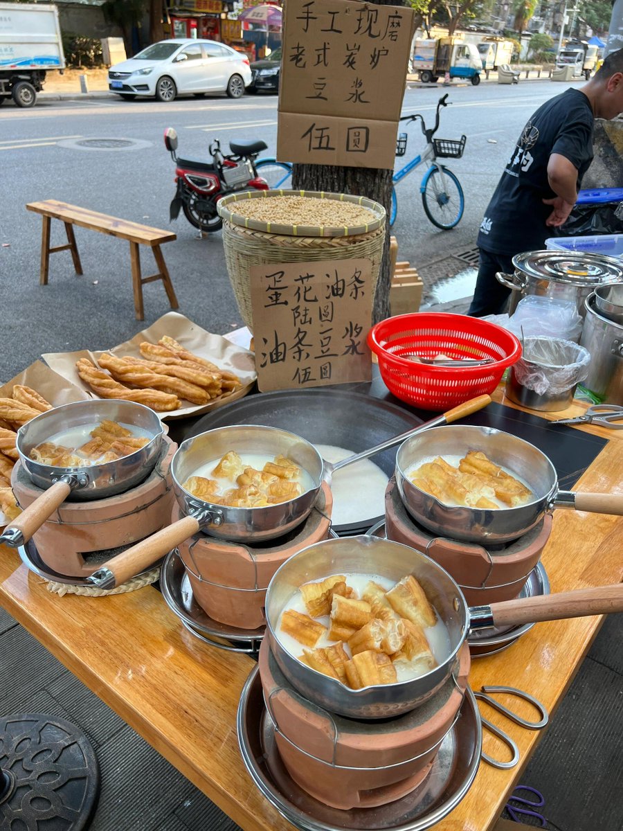 it'sa me tweet media