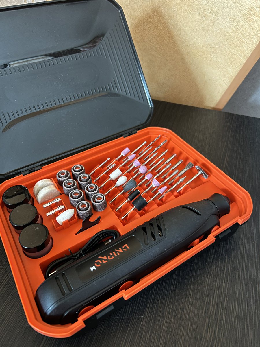 Слобожанське Село tweet media