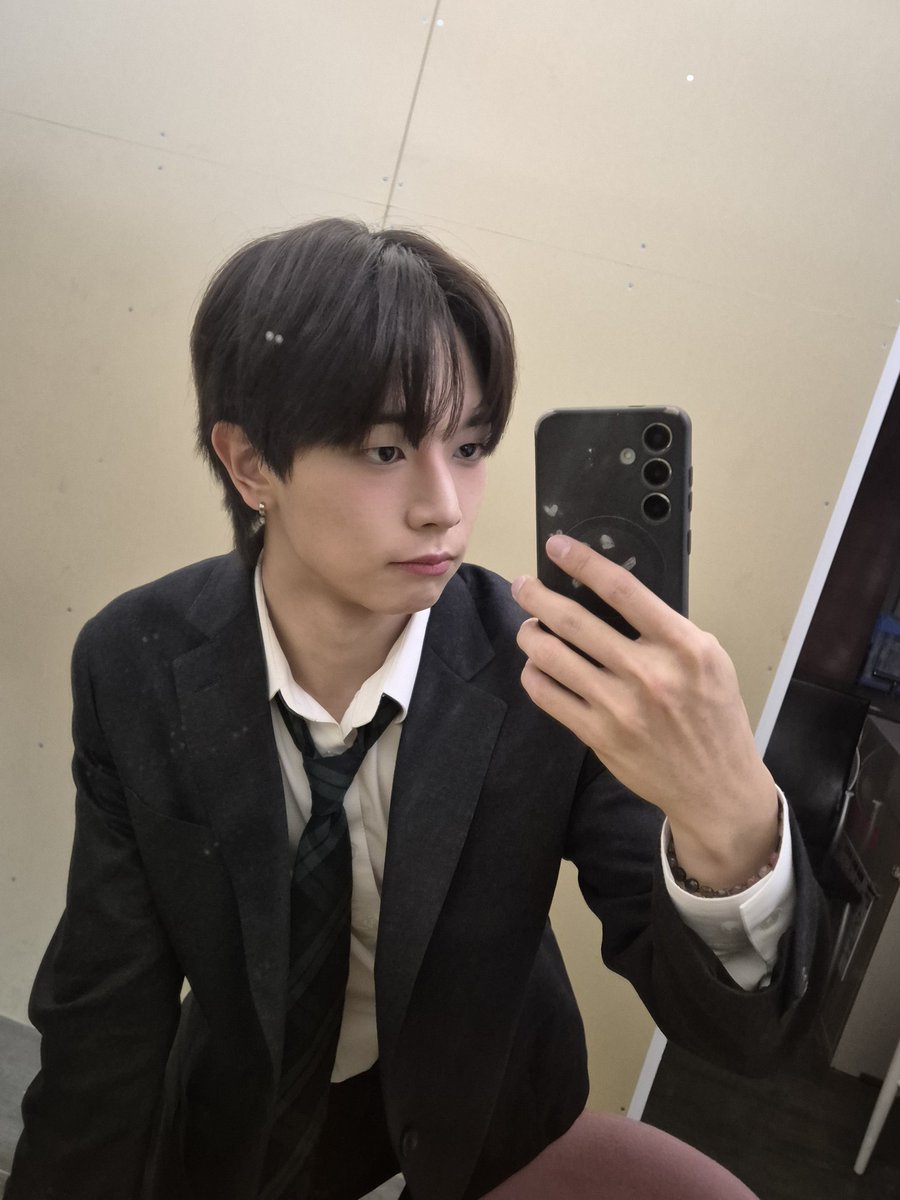 CMDM (씨엠디엠) tweet media