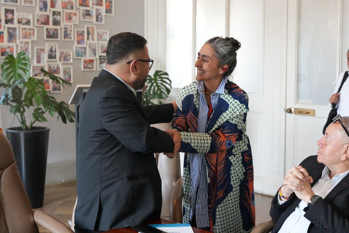 Asointermedias tweet media