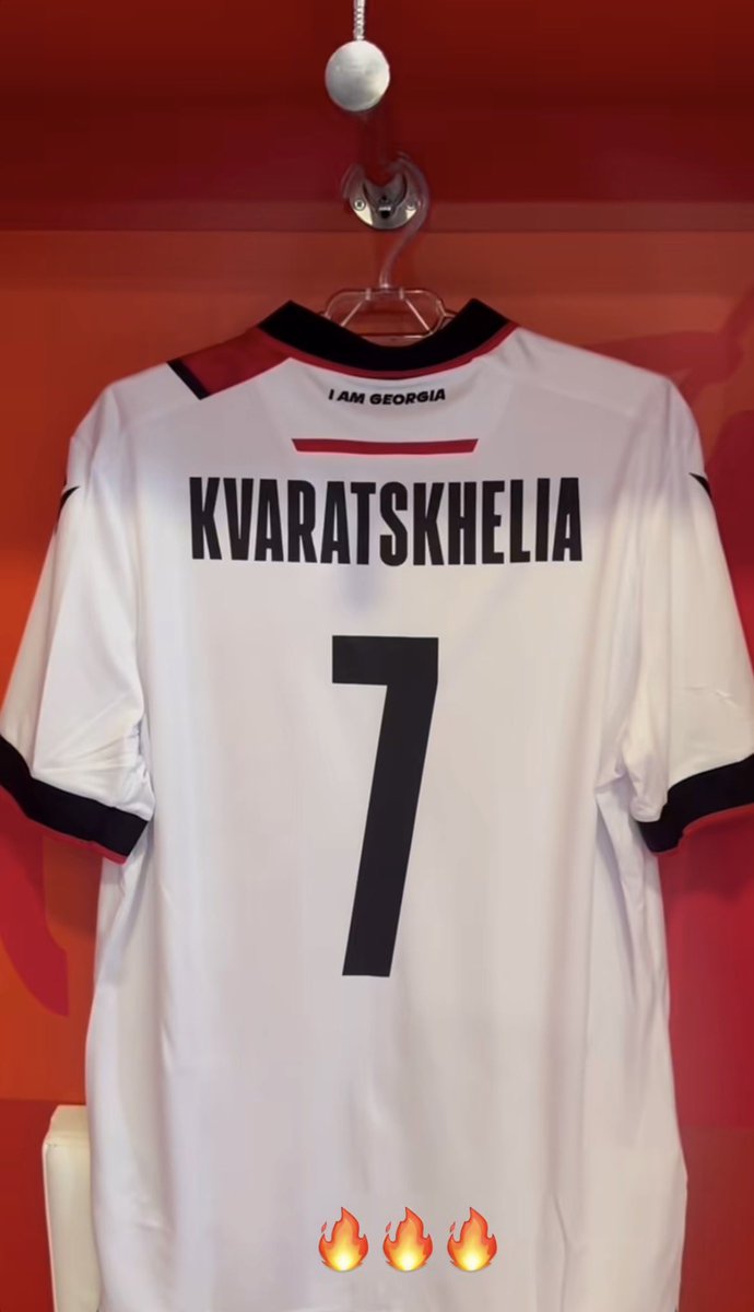 MEGA PSG 🇵🇸 tweet media