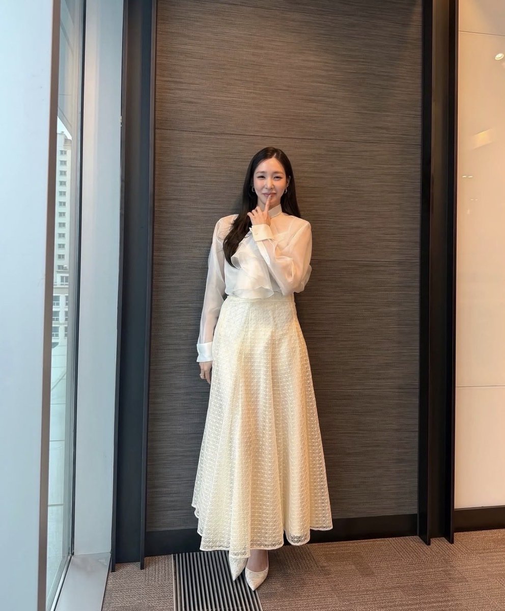 Hans. tweet media