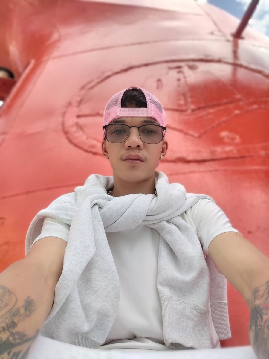 @alterTop24 tweet media