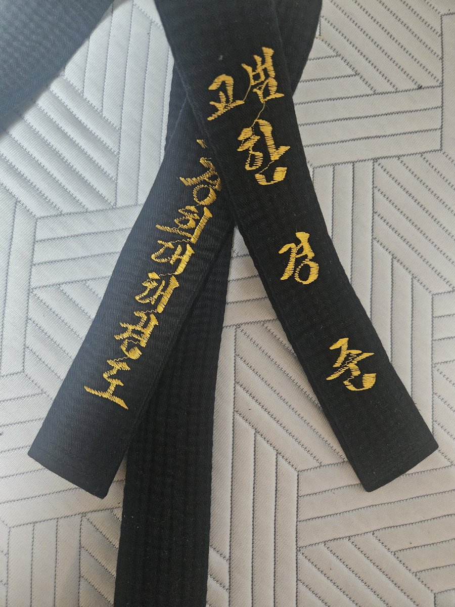 한경준 tweet media