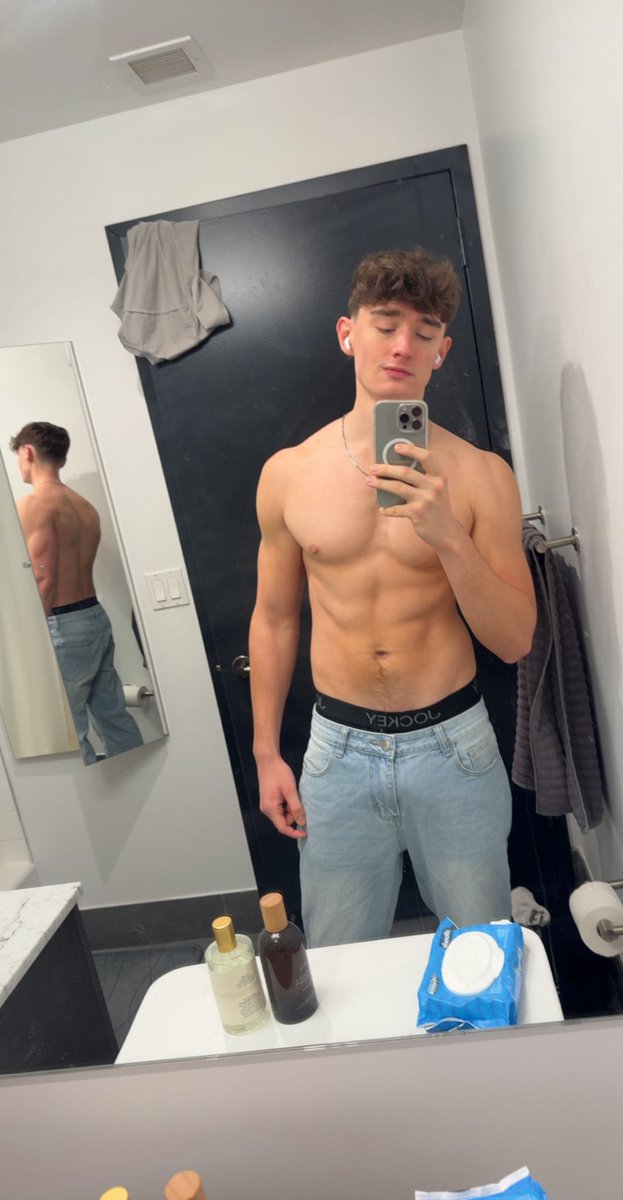 Cooper Hayes tweet media