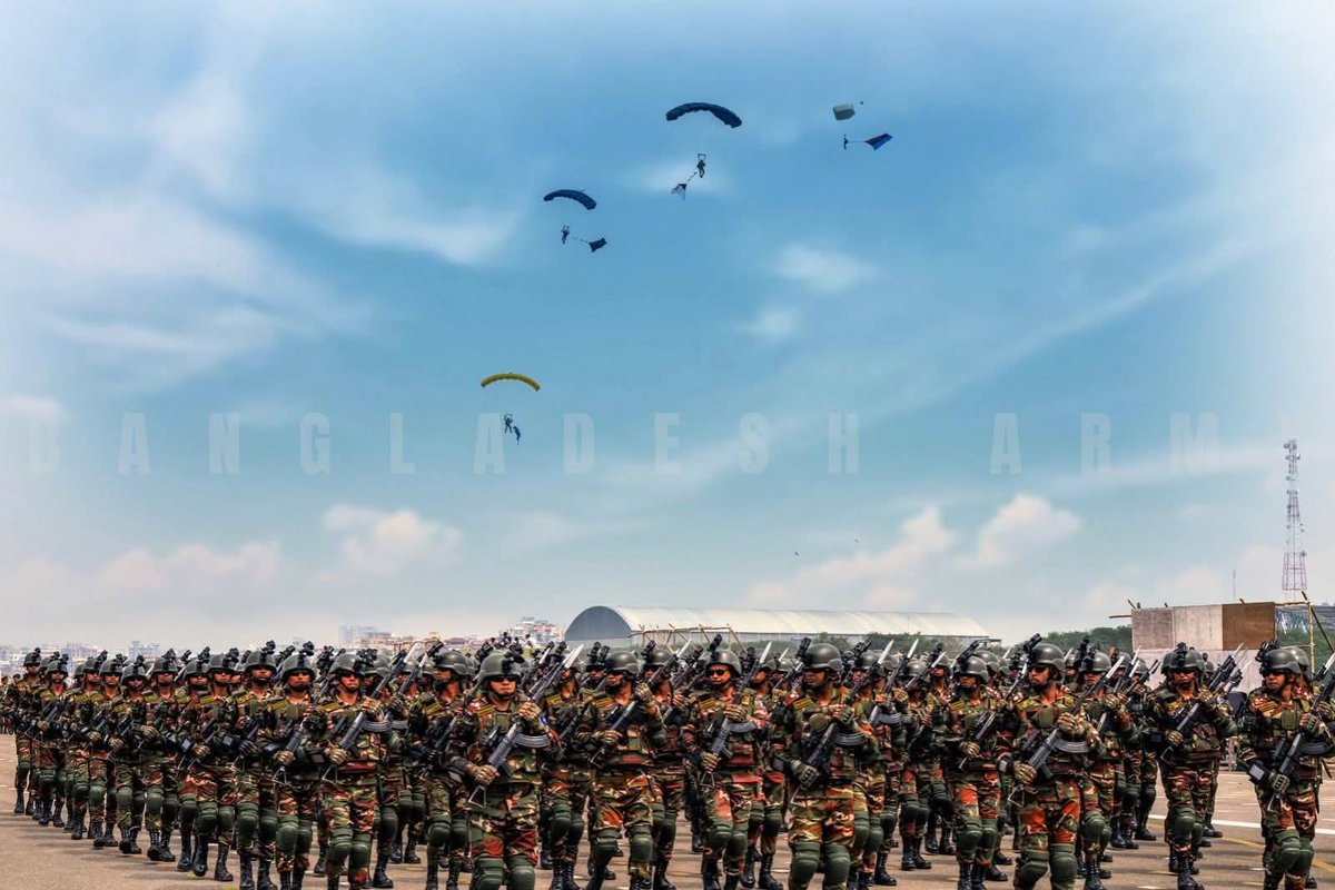 HasnatAb_dullah's tweet photo. On Independence Day,  we remember our freedom, honor the sacrifices, and celebrate with deep pride.

Note:photo taken from Bangladesh Army page
Hasnat Abdullah https://t.co/jF9tsWctJT