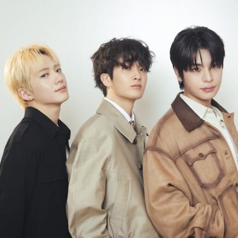 kheisha ☆ || #DELULU tweet media